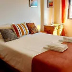 דירה Enjoy Lisbon Cascais Sintra 1200 Metres To Metro Blue Line Sintra Rail Line Free Parking