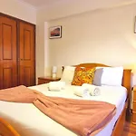 Enjoy Lisbon Cascais Sintra 1200 Metres To Metro Blue Line Sintra Rail Line Free Parking Appartement