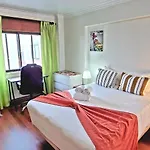 Enjoy Lisbon Cascais Sintra 1200 Metres To Metro Blue Line Sintra Rail Line Free Parking Amadora