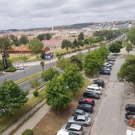 Enjoy Lisbon Cascais Sintra 1200 Metres To Metro Blue Line Sintra Rail Line Free Parking * Amadora