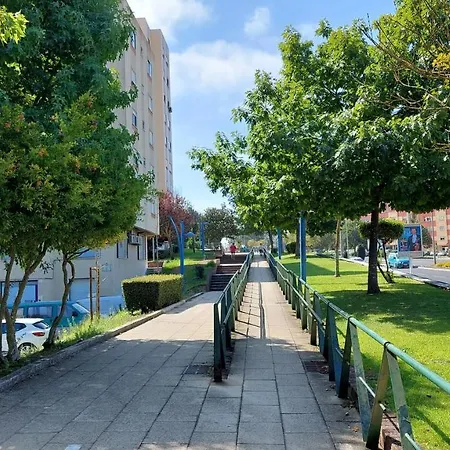 Enjoy Lisbon Cascais Sintra 1200 Metres To Metro Blue Line Sintra Rail Line Free Parking