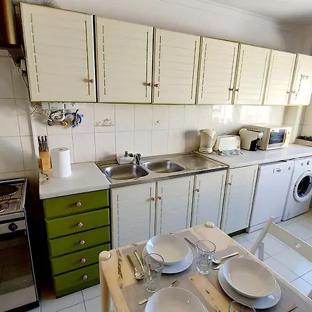 Apartment Enjoy Lisbon Cascais Sintra 1200 Metres To Metro Blue Line Sintra Rail Line Free Parking *