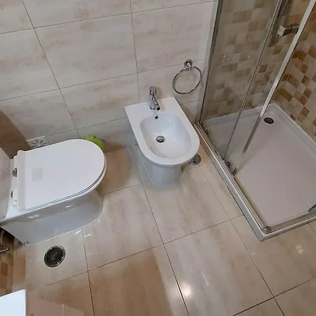 Apartment Enjoy Lisbon Cascais Sintra 1200 Metres To Metro Blue Line Sintra Rail Line Free Parking *