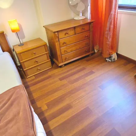 Lejlighed Enjoy Lisbon Cascais Sintra 1200 Metres To Metro Blue Line Sintra Rail Line Free Parking Amadora