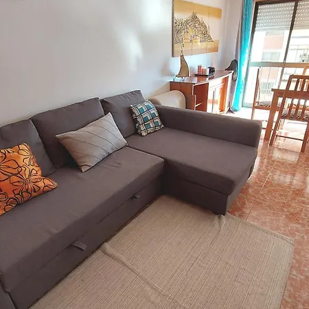 アパート Enjoy Lisbon Cascais Sintra 1200 Metres To Metro Blue Line Sintra Rail Line Free Parking *