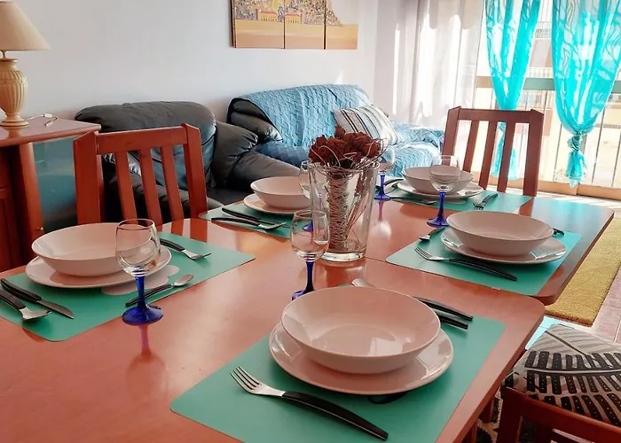 Enjoy Lisbon Cascais Sintra 1200 Metres To Metro Blue Line Sintra Rail Line Free Parking *