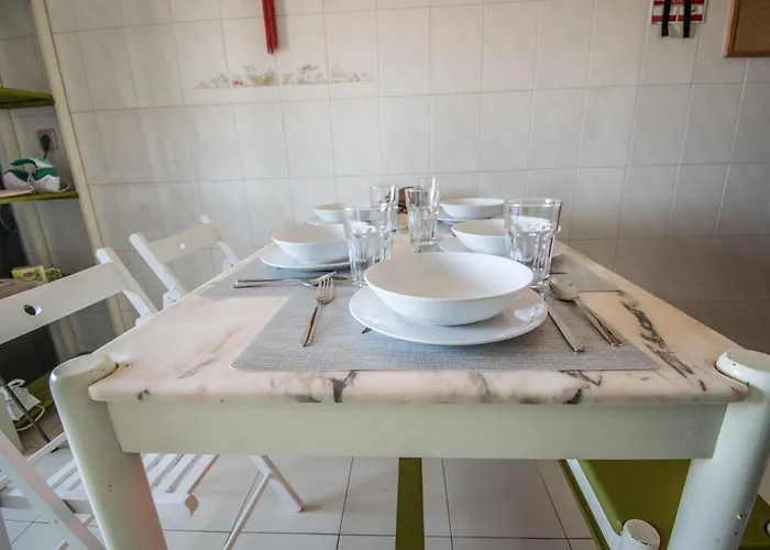 Enjoy Lisbon Cascais Sintra 1200 Metres To Metro Blue Line Sintra Rail Line Free Parking