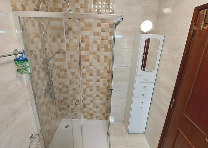 Enjoy Lisbon Cascais Sintra 1200 Metres To Metro Blue Line Sintra Rail Line Free Parking Appartement *